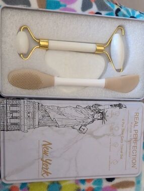 Perfection 4 Piece Skincare Set